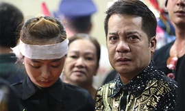 Đồng nghiệp, gia đình tiễn biệt Anh Vũ