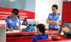 Người dân tiếp tục khui hàng hóa “vô tội vạ” và trộm cắp khi đến Auchan