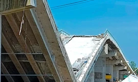 Tận thấy hiện trường vụ sập cầu 50 tỷ đồng ở Cà Mau