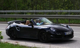 2013 Porsche 911 Turbo Cabriolet lộ diện