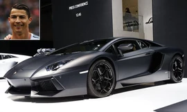 Thu nhập cao ngất ngưởng giúp Ronaldo có thể sở hữu bất cứ chiếc xe nào