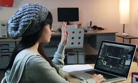 Điều khiển máy tính bằng động tác tay