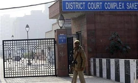 Xử kín 5 bị cáo hiếp dâm nữ sinh trên xe buýt