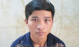 Đến tận ủy ban đánh công an xã