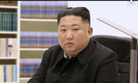 Năm nay nhà lãnh đạo Triều Tiên viết thư, thay vì đọc thông điệp năm mới. Ảnh: KCNA