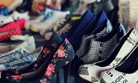 Tưng bừng dạo phố cùng xu hướng giày "nở hoa"