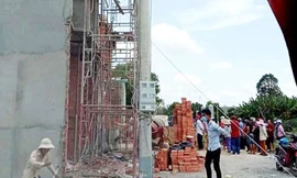 Hiện trường vụ sập giàn giáo.