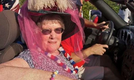 Lee Fierro qua đời ở tuổi 91 vì COVID-19.