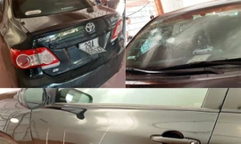Kính xe ô tô cá nhân của Chủ tịch UBND huyện Thường Xuân (Thanh Hóa) bị đập vỡ.