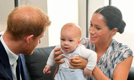 Choáng với giá paparazzi được trả cho mỗi bức ảnh về gia đình Hoàng tử Harry