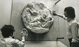 Tranh cãi đề xuất bán bức phù điêu hơn 3.000 tỷ đồng để giải cứu 150 nhân viên