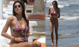 ‘Chân dài’ nước Ý phô diễn hình thể tuyệt mỹ với bikini bé xíu tuổi 40