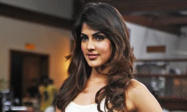 Mỹ nhân Bollywood bị bắt sau khi bạn trai tự tử