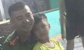 Bản tin 8H: Vợ không gửi tiền, chồng ôm 2 con nhảy kênh tự tử