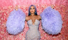 Bên trong tiệc sinh nhật xa xỉ trên phi cơ 72.8 triệu USD của Kylie Jenner