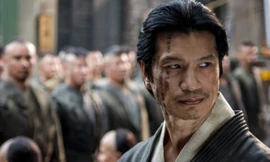 Dustin Nguyễn xuất hiện ở cuối phần 1 “Warrior”.