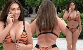Lauren Goodger khoe vòng 1 ‘khủng’ với bikini nhưng lộ vòng 3 bất thường