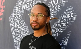 Spectacular Blue Smith bị bắt vì hành hung nhân viên Disney World.