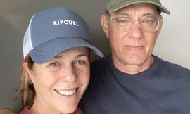 Tom Hanks cập nhật về sức khoẻ sau mắc Covid-19, loạt sao Hollywood động viên
