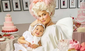 Mới lên 3 nhưng con gái nhà Kylie Jenner đã sở hữu loạt hàng hiệu 'khủng'