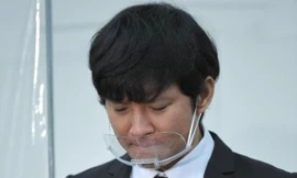 Tài tử Nhật Bản làm việc ở chợ cá sau bê bối tình dục chấn động 