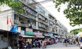 TPHCM: Dân sống ở chung cư xuống cấp được nhận tiền tạm cư