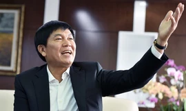 Ông Trần Đình Long, Chủ tịch Hòa Phát trở thành người giàu thứ 2 trên thị trường chứng khoán VIệt Nam.