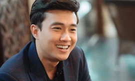 Mỹ nam 'Về nhà đi con' lộ tin nhắn chat sex?