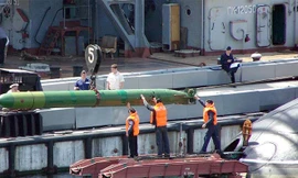 Tàu Kilo Việt Nam 'vượt trội' đối thủ những gì?