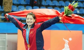 Bích Phương giành Vàng, cả làng chia vui