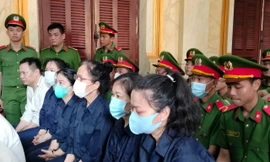 Bác toàn bộ kháng cáo xin giảm án trong vụ buôn lậu hơn 6 tấn vàng 