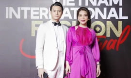 Trương Ngọc Ánh tình tứ sánh vai 'bạn trai tin đồn' Anh Dũng trên thảm đỏ thời trang 