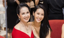 'Mẹ chồng' Lan Hương gây bất ngờ với trang phục trễ nải siêu gợi cảm