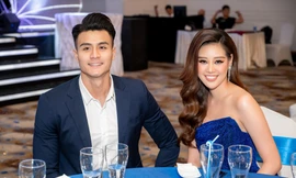 Khánh Vân mặc váy cúp ngực gợi cảm, tình tứ bên 'nam thần' Vĩnh Thuỵ 