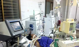 Nạn nhân ngộ độc Rượu nếp có khả năng bị mù