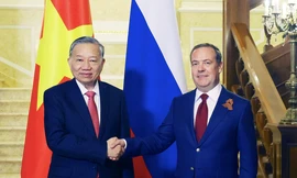 Tổng Bí thư Tô Lâm có hội kiến Chủ tịch Đảng Nước Nga Thống nhất, Phó Chủ tịch Hội đồng An ninh Liên bang Nga Dmitry Medvedev. Ảnh: TTXVN