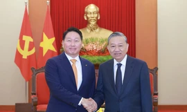 Tổng Bí thư Tô Lâm tiếp Chủ tịch Tập đoàn SK Chey Tae-won. (Ảnh: TTXVN)