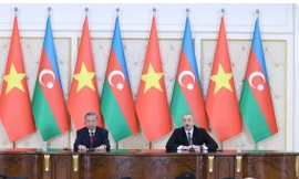 Tổng Bí thư Tô Lâm và Tổng thống Azerbaijan tại cuộc họp báo thông báo kết quả hội đàm. Ảnh: TTXVN