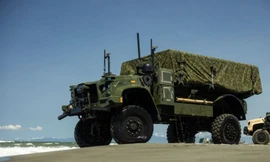 Hệ thống NMESIS được đưa đến Philippines tập trận trong tháng 5/2025. (Japan Times)