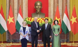 Chủ tịch nước Lương Cường chủ trì lễ đón chính thức Tổng thống Hungary