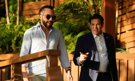 Ngoại trưởng Mỹ Marco Rubio gặp Tổng thống El Salvador tại nhà riêng ngày 3/2. (Ảnh: AP)