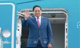 Thủ tướng Phạm Minh Chính lên đường thực hiện chuyến công tác tại Trung Quốc. Ảnh: TTXVN