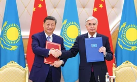 Trung Quốc cử phái đoàn sang Trung Á ngay sau khi áp thuế nhiên liệu Mỹ