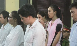 Môi giới mại dâm, người đẹp lĩnh 30 tháng tù giam