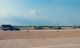 Đường băng sân bay Tân Sơn Nhất sẽ hoàn tất sửa chữa trước dịp lễ 30/4