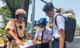 Nhiều phụ huynh bị xử phạt lỗi giao xe máy trên 50cm3 cho con chưa đủ tuổi cầm lái