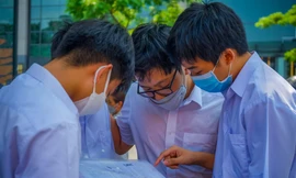 Đề thi môn toán vào lớp 10 ở TPHCM có độ khó vừa phải