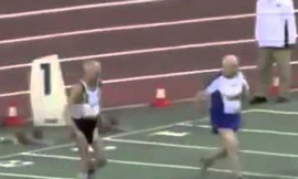 Cuộc đua độc nhất vô nhị của 2 cụ ông ngoài 90