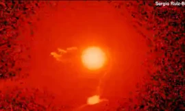 Mặt Trăng ra đời như thế nào?