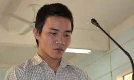 Giành chiếc xe máy, em đâm chết anh ruột